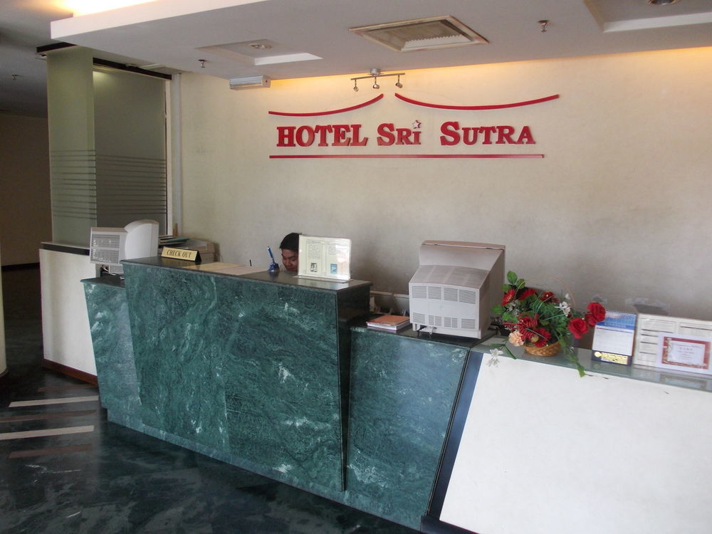Hotel Sri Sutra - Bandar Sri Damansara Sungai Buloh Exterior photo
